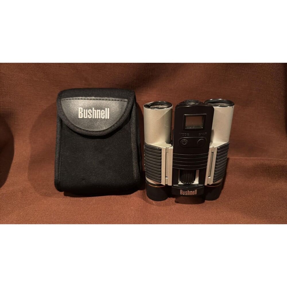 Bushnell Binoculars Build-In Digital Camera With Case